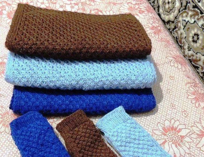 Узор "Звездочки" спицами - схемы с описанием вязания ажурного узора звездочки, по кругу, из 3 петель