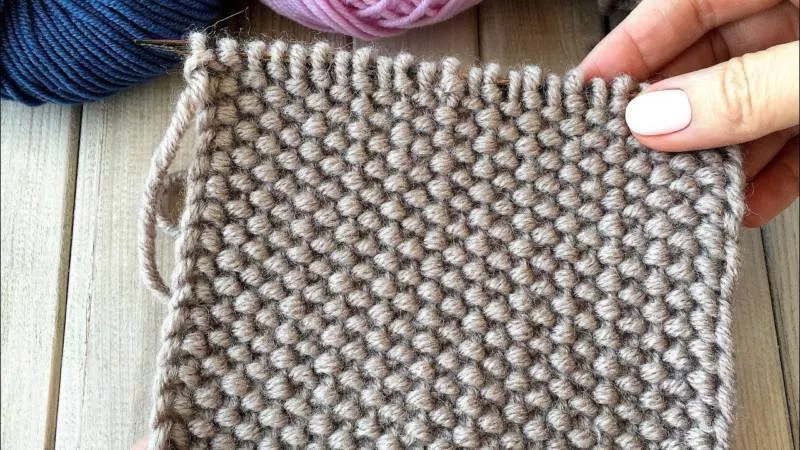 Вязание простых узоров спицами и крючком - схемы для начинающих с описанием вязания простых красивых, ажурных узоров