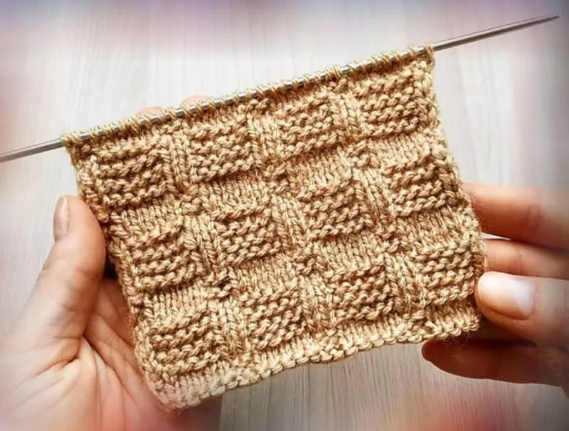 Вязание простых узоров спицами и крючком - схемы для начинающих с описанием вязания простых красивых, ажурных узоров