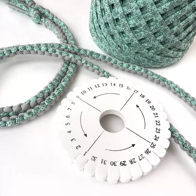 Вязание шнуров крючком - мастер-классы для начинающих и схемы вязания мастер-классы для начинающих и схемы вязания полиэфирного и хлопкового шнура крючком